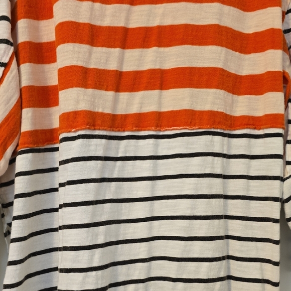 We The Free Casual Top With Bold Stripes. Worn Once. - Picture 13 of 16